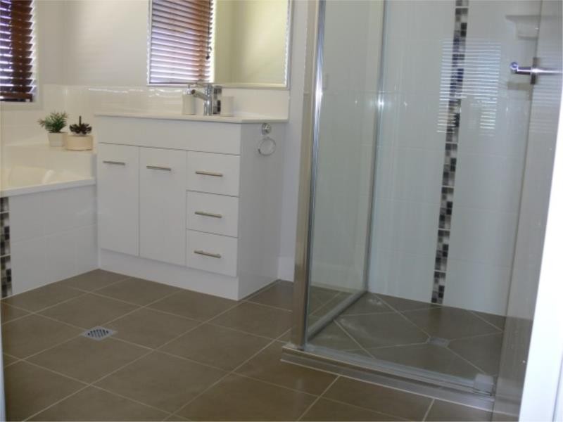 28 Barton Street, Stanthorpe QLD 4380