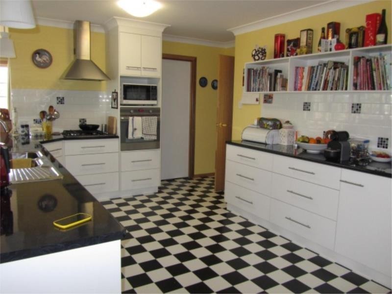 20 Cummerford Road, Stanthorpe QLD 4380