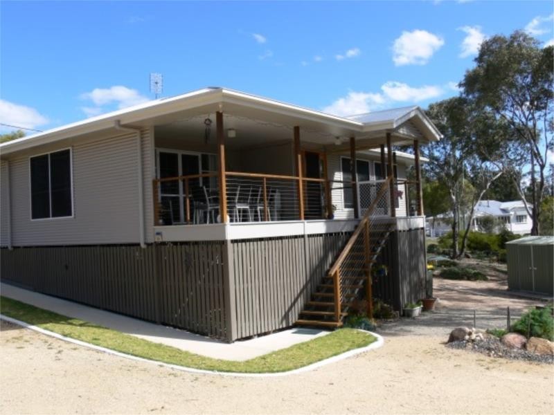 20 Cummerford Road, Stanthorpe QLD 4380
