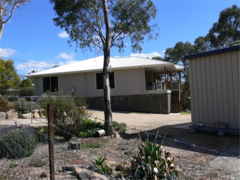 20 Cummerford Road, Stanthorpe QLD 4380