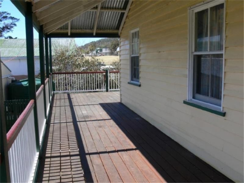 13 McGlew Street, Stanthorpe QLD 4380