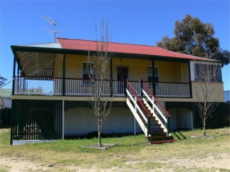 13 McGlew Street, Stanthorpe QLD 4380