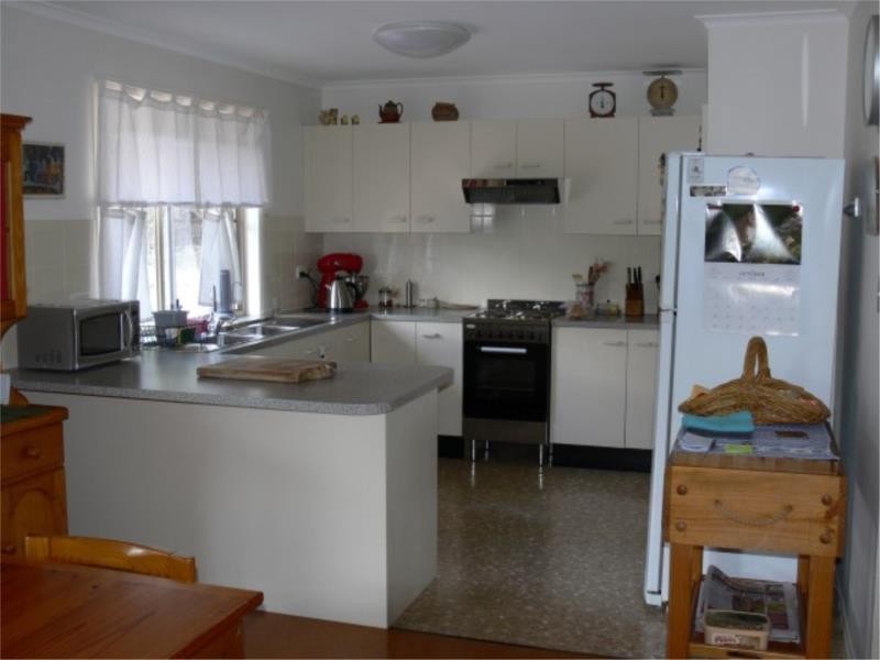 46 Sugarloaf Road, Stanthorpe QLD 4380