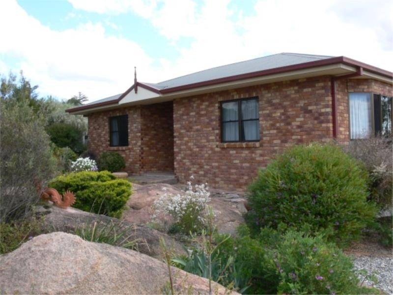 2 Garden Street, Stanthorpe QLD 4380