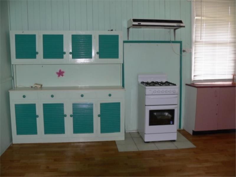 10 Teale Road, Stanthorpe QLD 4380