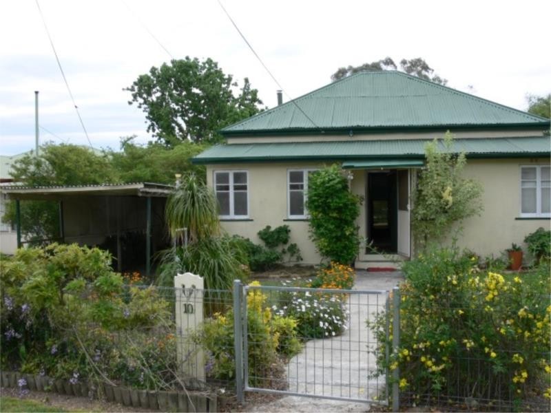 10 Teale Road, Stanthorpe QLD 4380