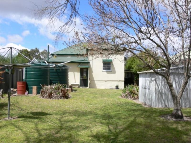 10 Teale Road, Stanthorpe QLD 4380