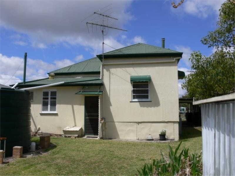 10 Teale Road, Stanthorpe QLD 4380