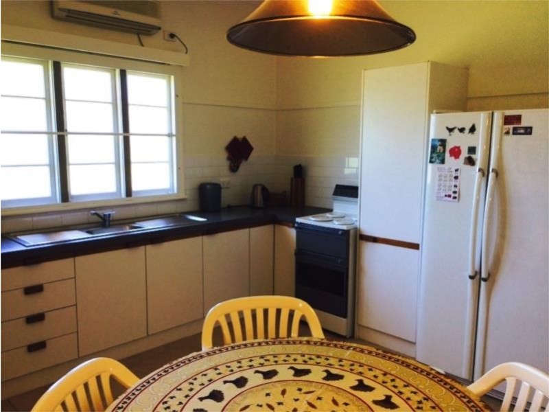 9 Catherine Street, Stanthorpe QLD 4380