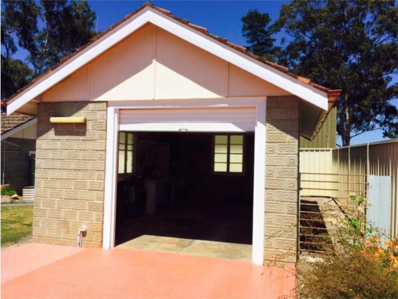 9 Catherine Street, Stanthorpe QLD 4380