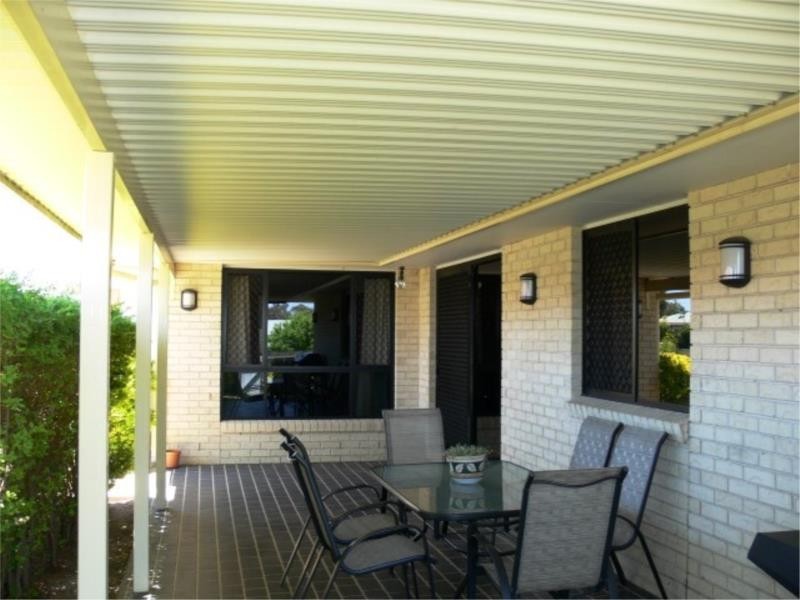 10 Barton Street, Stanthorpe QLD 4380