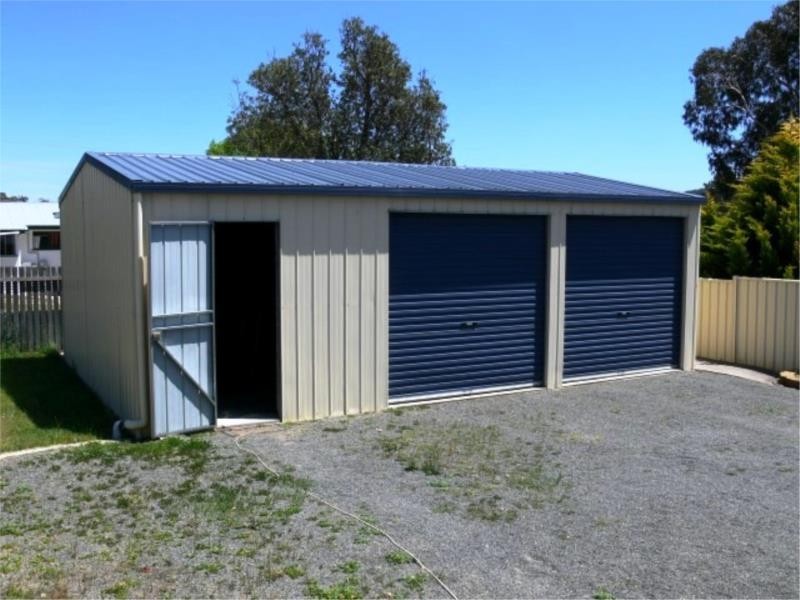 10 Barton Street, Stanthorpe QLD 4380