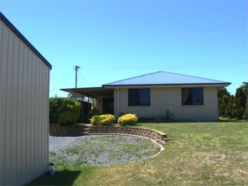 10 Barton Street, Stanthorpe QLD 4380