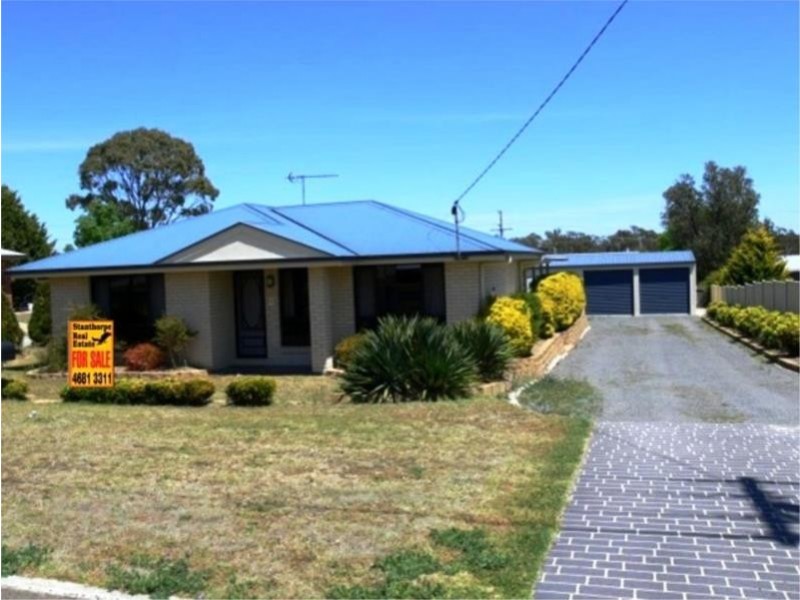 10 Barton Street, Stanthorpe QLD 4380