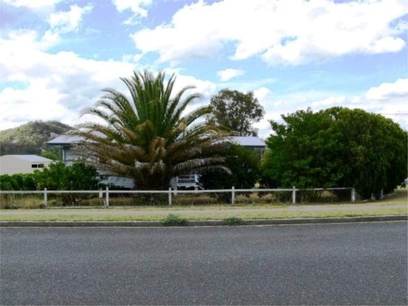 20 Thorpe Street, Stanthorpe QLD 4380
