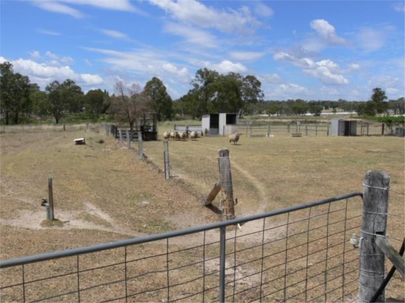 43 Stabiles Road, Stanthorpe QLD 4380