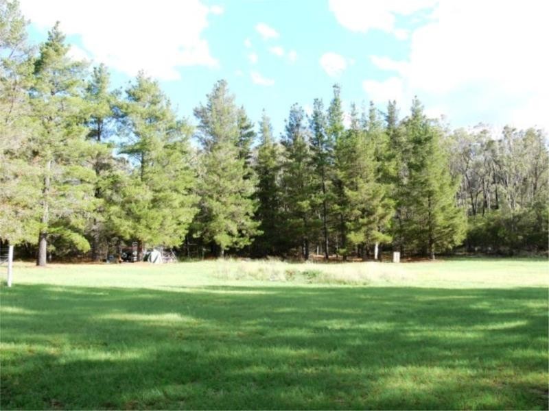 135 Hale Haven Drive, Stanthorpe QLD 4380