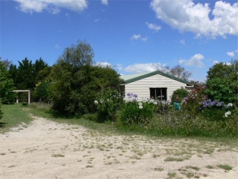 114 Ridge Road, Glen Niven via, Stanthorpe QLD 4380