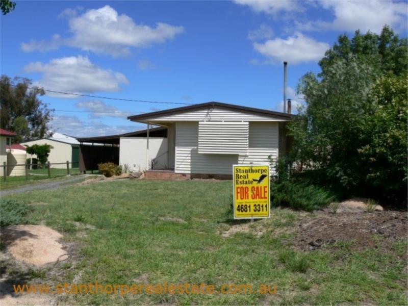 15 Wallangarra Road, Stanthorpe QLD 4380