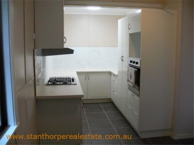 15 Wallangarra Road, Stanthorpe QLD 4380