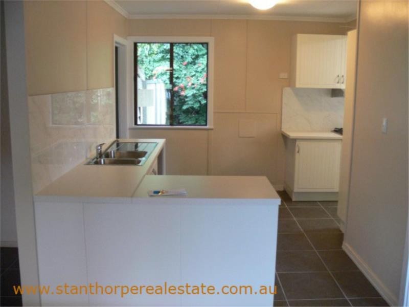 15 Wallangarra Road, Stanthorpe QLD 4380