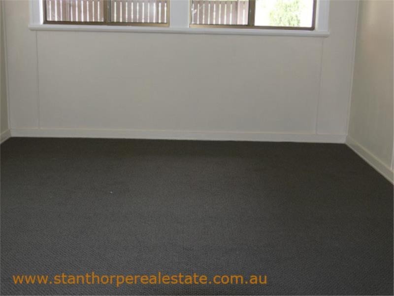 15 Wallangarra Road, Stanthorpe QLD 4380