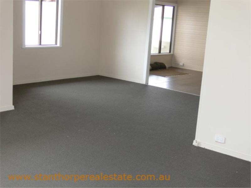 15 Wallangarra Road, Stanthorpe QLD 4380