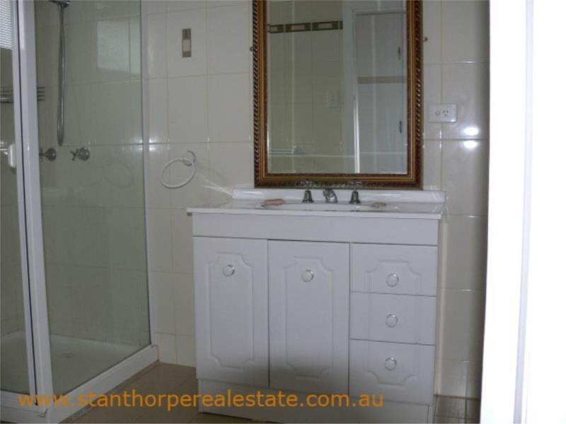 15 Wallangarra Road, Stanthorpe QLD 4380