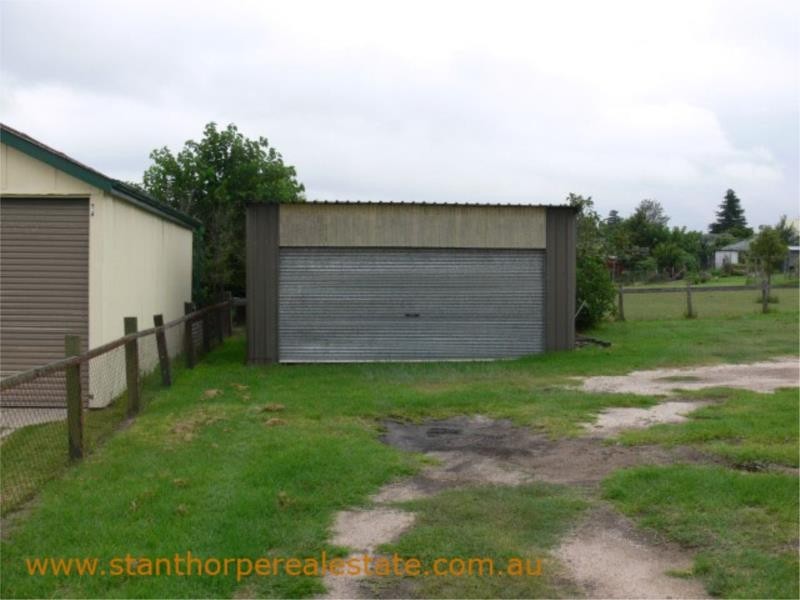 15 Wallangarra Road, Stanthorpe QLD 4380