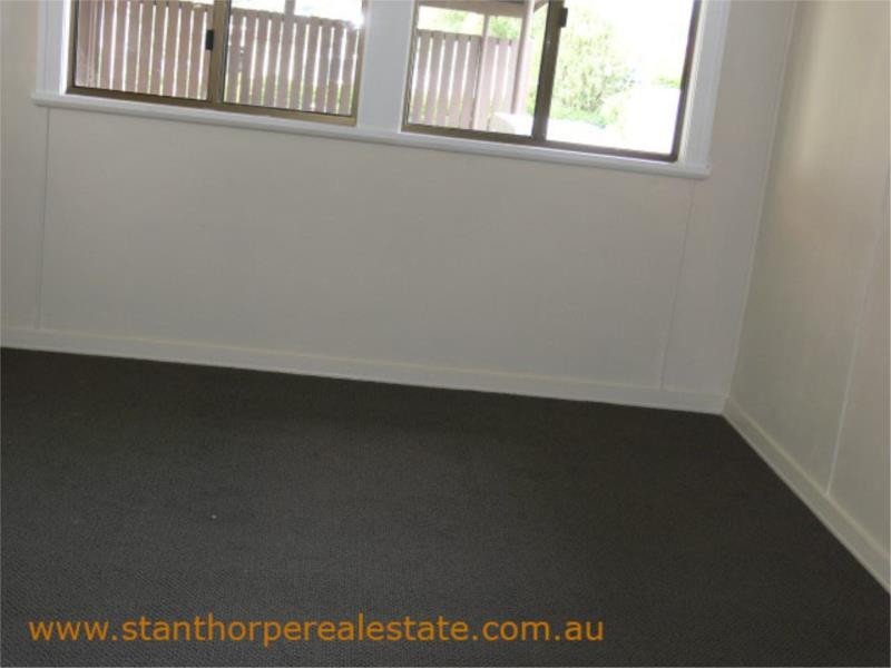 15 Wallangarra Road, Stanthorpe QLD 4380