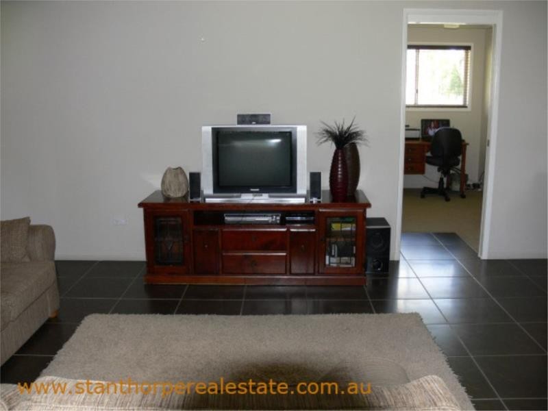 40 Melaleuca Cres, Stanthorpe QLD 4380