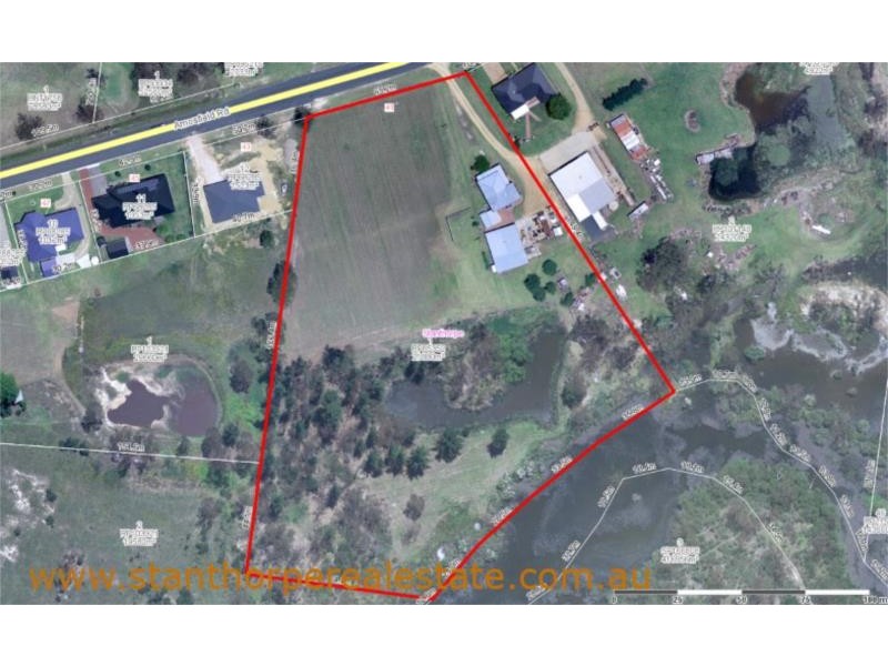 33 Amosfield Road, Stanthorpe QLD 4380
