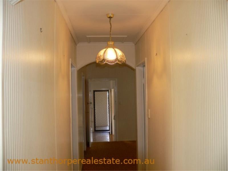 33 Amosfield Road, Stanthorpe QLD 4380