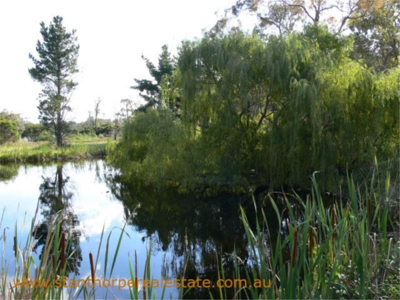 33 Amosfield Road, Stanthorpe QLD 4380