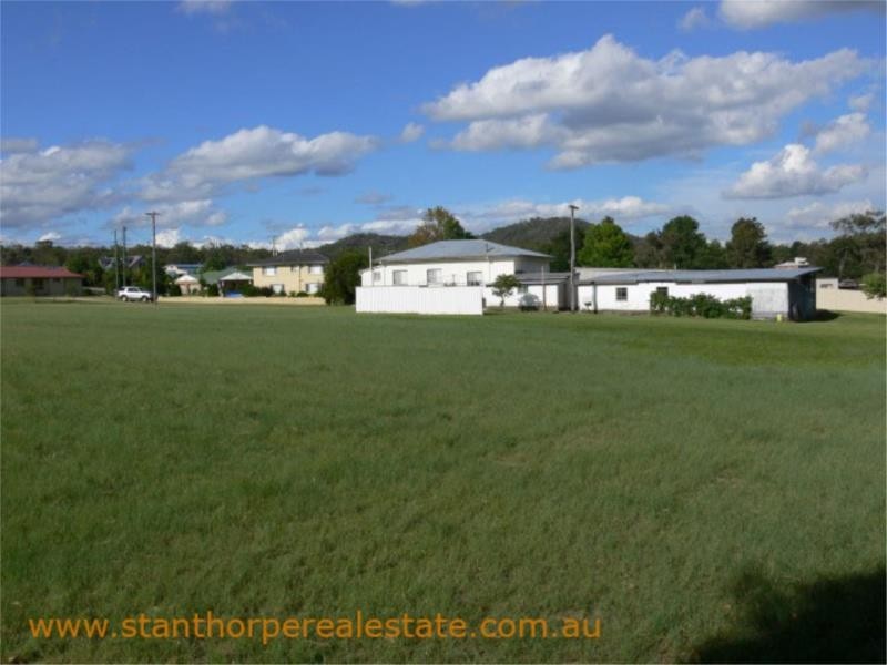 33 Amosfield Road, Stanthorpe QLD 4380