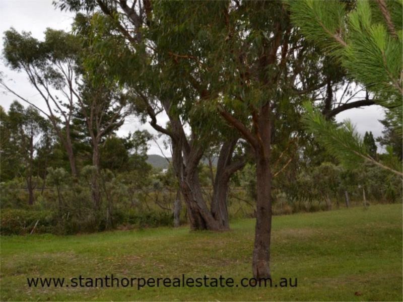 18 Pioneers Parade, Stanthorpe QLD 4380