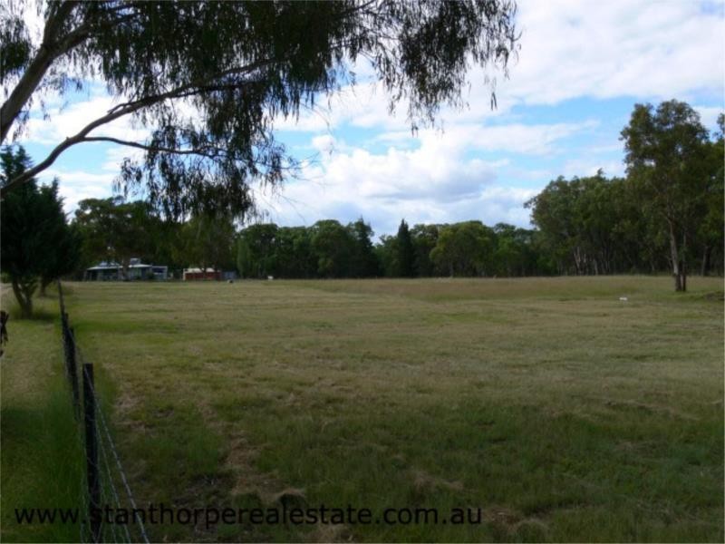 3 Moore Lane, Wallangarra via, Stanthorpe QLD 4380