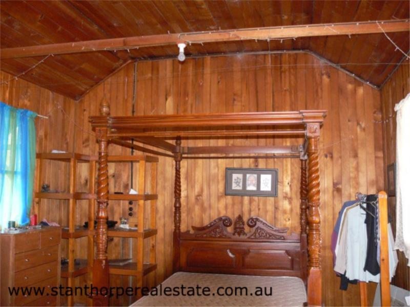 3 Moore Lane, Wallangarra via, Stanthorpe QLD 4380
