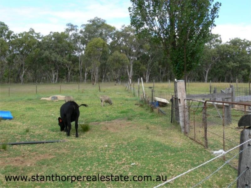 3 Moore Lane, Wallangarra via, Stanthorpe QLD 4380