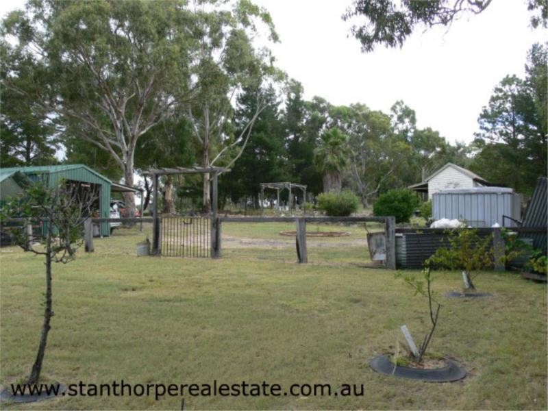 3 Moore Lane, Wallangarra via, Stanthorpe QLD 4380