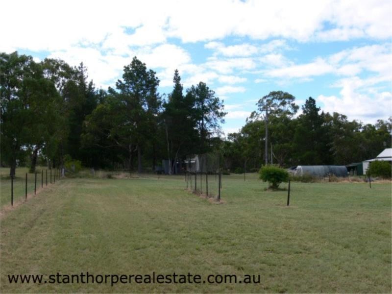 3 Moore Lane, Wallangarra via, Stanthorpe QLD 4380