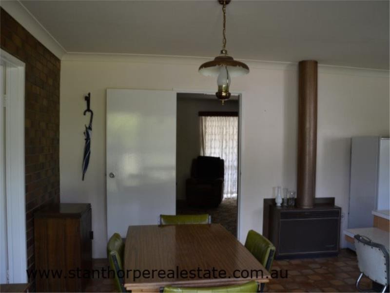 27 Pike Street, Stanthorpe QLD 4380