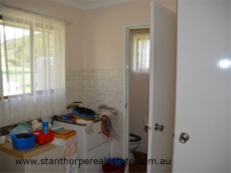 27 Pike Street, Stanthorpe QLD 4380