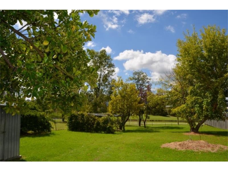 31 Denham Street, Stanthorpe QLD 4380