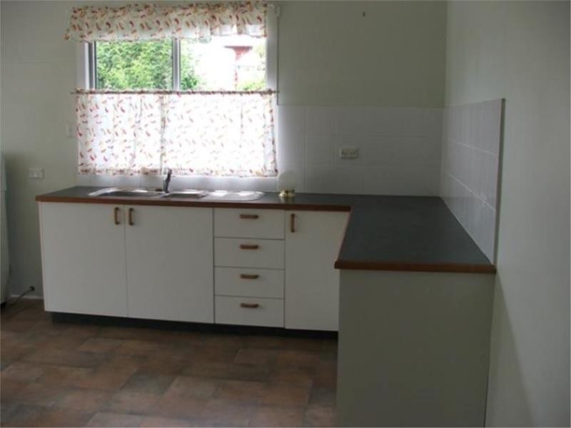 31 Denham Street, Stanthorpe QLD 4380