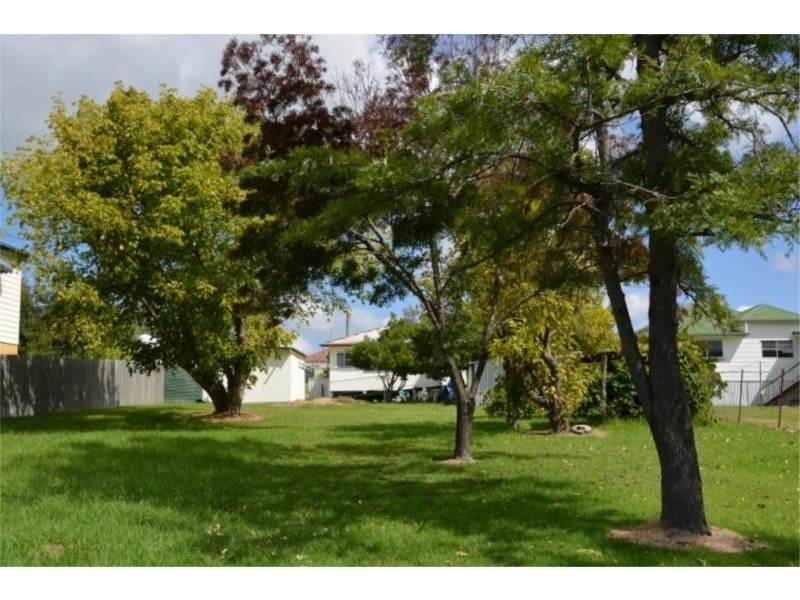 31 Denham Street, Stanthorpe QLD 4380