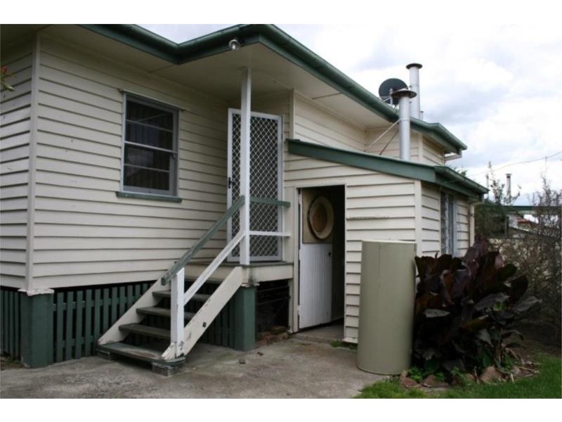 9 Ferris Street, Stanthorpe QLD 4380