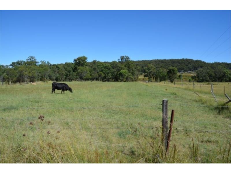 136 Passmore Road, Stanthorpe QLD 4380