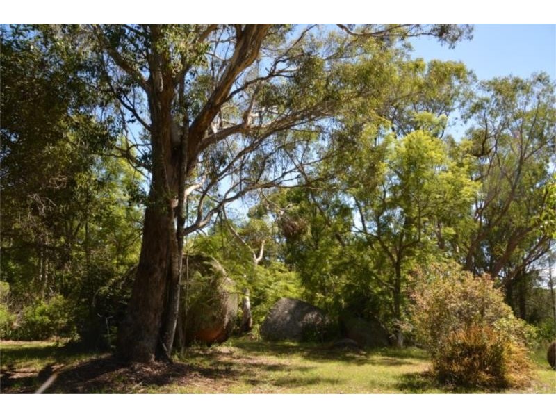 136 Passmore Road, Stanthorpe QLD 4380