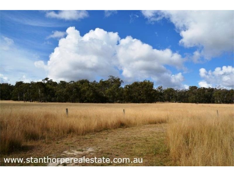 107 Old Caves Road, Stanthorpe QLD 4380